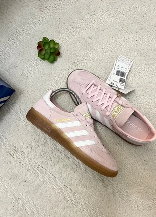Adidas handball spezial rose, marque: adidas, état: Neuf avec étiquette, taille: 37, 99,99 €, 105,69 € Protection acheteurs incluse