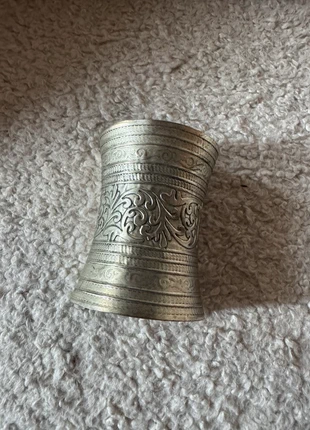 Grande manchette argent, staat: Heel goed, € 5,00, € 5,95 inclusief Kopersbescherming