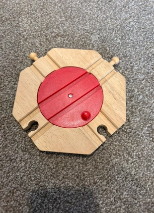 Brio train turntable, brand: Brio, condition: Good, size: 3 years / 98-103 cm, £2.00, £2.46 includes Buyer Protection