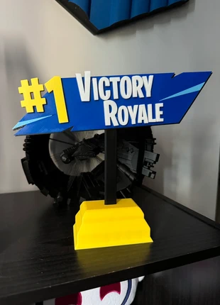 Trofeo Victory Royale Fortnite, marca: Fortnite, estado: Muy bueno, 18,00 €, 19,60 € Protección al comprador incluida