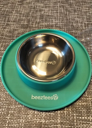 Eetbank siliconen RVS hond of kat 19 x 3,5 cm, merk: Beeztees, staat: Nieuw met prijskaartje, € 4,95, € 5,90 inclusief Kopersbescherming