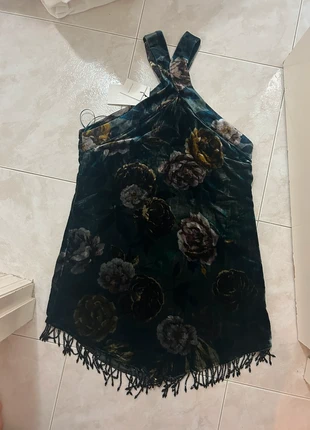 Zara Brand New Velvet Dress, marque: Zara, état: Neuf avec étiquette, taille: L / 40 / 12, 35,00 €, 37,45 € Protection acheteurs incluse