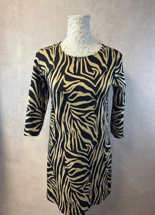 Robe imprimé zébré – Stradivarius – Taille M – Lot MI29, brand: Stradivarius, condition: Very good, size: M / 38 / 10, €9.00, €10.15 includes Buyer Protection Pro
