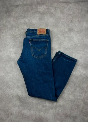 👖jean Levi’s 513 bleu marine - 34x30, marque: Levi's, état: Très bon état, taille: W34 | FR 44, 25,00 €, 26,95 € Protection acheteurs incluse