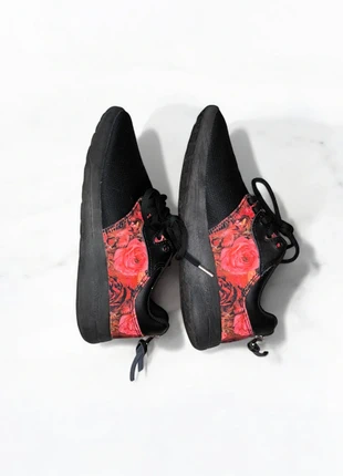 Baskets Sixth June Noires à Roses - Pointure 37 - Tendance - Bon État, marca: Sixth June, estado: Bueno, tamaño: 37, 5,00 €, 5,95 € Protección al comprador incluida