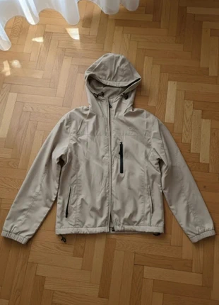 Veste Coupe-Vent Beige à Capuche Outdoor Streetwear, marque: Aurevo, état: Très bon état, taille: M / 38 / 10, 52,99 €, 56,34 € Protection acheteurs incluse