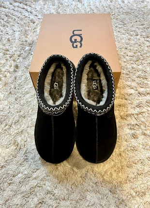 UGG Tazz Black / Noir, marke: UGG, zustand: Neu, mit Etikett, größe: 38, 70,00 €, 74,20 € inklusive Vinted-Käuferschutz