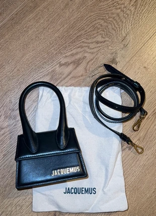 Jacquemus mini chiquito zwart, merk: Jacquemus, staat: Heel goed, € 299,00, € 314,65 inclusief Kopersbescherming