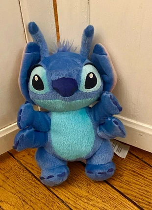 Peluche Stitch 4 bras Disneyland Paris 2018, marke: Disneyland Paris, zustand: Sehr gut, größe: Einheitsgröße, 18,00 €, 19,60 € beinhaltet Vinted-Käuferschutz Pro