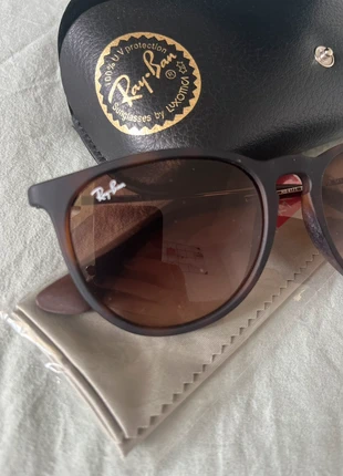 New Ray-Ban Erika sunglasses (model RB4171), marca: Ray-Ban, estado: Nuevo con etiquetas, 90,00 €, 95,20 € Protección al comprador incluida