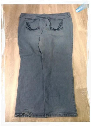 Denim Jean y2k straight leg oversize - 54, marke: Vintage Dressing, zustand: Sehr gut, größe: 7XL / 54 / 26, 8,00 €, 9,10 € inklusive Vinted-Käuferschutz