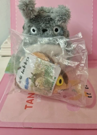 Monedero peluche Totoro y Catbus my neighbour Totoro, marque: Studio Ghibli, état: Neuf avec étiquette, taille: 3 ans / 98 cm, 15,00 €, 16,45 € Protection acheteurs incluse