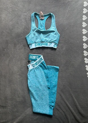 Ensemble de sport Gymshark femme bleu taille 36, marque: Gymshark, état: Très bon état, taille: S / 36 / 8, 23,00 €, 24,85 € Protection acheteurs incluse