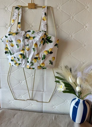 Top corsé vaquero con estampado de limones - Denim Co, brand: Denim Co, condizioni: Nuovo senza cartellino, taglia: L / IT 44 / EU 40, €9.00, €10.15 include la Protezione acquisti