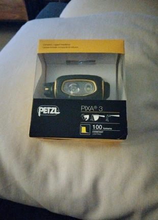 Lampe frontale, marque: PETZL, état: Neuf avec étiquette, 30,00 €, 32,20 € Protection acheteurs incluse