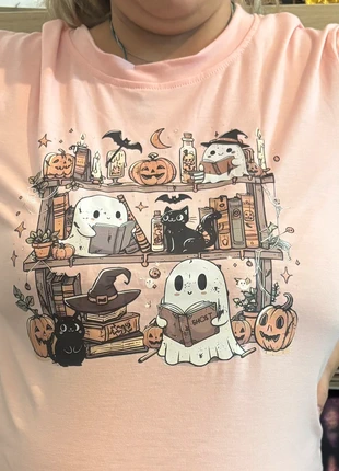 Camiseta fantasmas lectores, brand: Local, condizioni: Nuovo senza cartellino, taglia: M / IT 42 / EU 38, €9.00, €10.15 include la Protezione acquisti