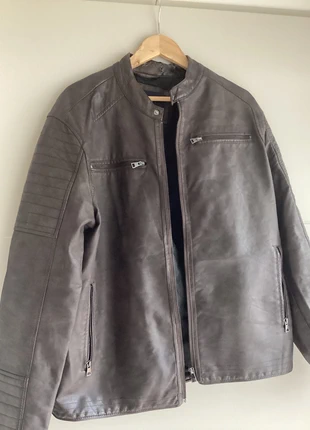 Blouson cuir synthétique marron, brand: Bonobo, condition: Good, size: XL, €3.00, €3.85 includes Buyer Protection
