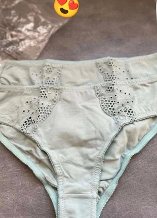 Lot des culottes, merk: confidence, staat: Nieuw met prijskaartje, maat: L / 40 / 12, € 14,00, € 15,40 inclusief Kopersbescherming