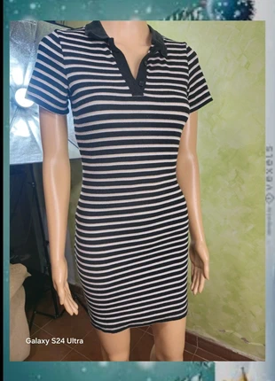 Vestido casual muy juvenil diseño minimalista🌹, marque: H&M, état: Très bon état, taille: S / 36 / 8, 5,00 €, 5,95 € Protection acheteurs incluse