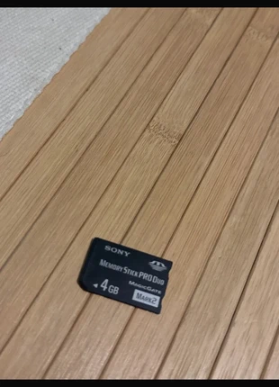 Sony memorystick, marque: Sony, état: Neuf avec étiquette, 12,00 €, 13,30 € Protection acheteurs incluse