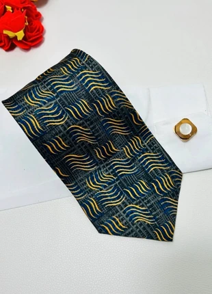 Cravate Marks & Spencer Made in UK - Neuf - soie gris vague bleu moutarde - 9,5 cm, marque: Marks & Spencer, état: Neuf sans étiquette, 8,00 €, 9,10 € Protection acheteurs (Pro) incluse