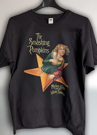 T-shirt nera | The Smashing Pumpkins | Mellon Collie and the Infinite Sadness, brand: nobrand, condizioni: Ottime, taglia: M, €13.00, €14.35 include la Protezione acquisti Pro