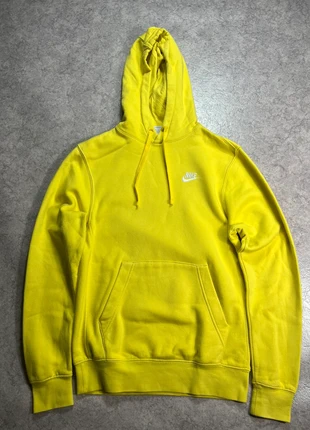 Hoodie Sweat- Shirt Nike jaune capuche logo brodé / Taille XS, marque: Nike, état: Très bon état, taille: XS, 20,00 €, 21,70 € Protection acheteurs incluse