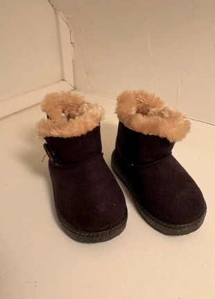 Bottes fourrées taille 20, brand: Shoeby, condition: Very good, size: 22, €10.00, €11.20 includes Buyer Protection