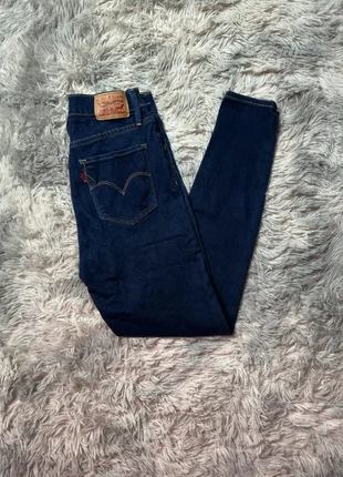 Jean Levi's Premium Quality Clothing 720 High Rise Super Skinny Bleu W26 Femme/Women JEA210, merk: Levi's, staat: Heel goed, maat: S / 36 / 8, € 18,00, € 19,60 inclusief Kopersbescherming Pro