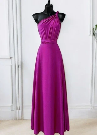 Robe longue violette taille M, marque: Boutique Parisienne, état: Très bon état, taille: M / 38 / 10, 35,00 €, 37,45 € Protection acheteurs (Pro) incluse