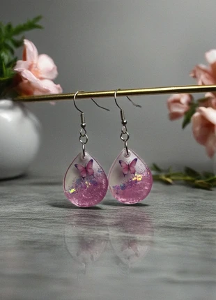 Boucles d’oreilles roses avec papillon, marque: Fait Main, état: Neuf sans étiquette, 3,00 €, 3,85 € Protection acheteurs incluse