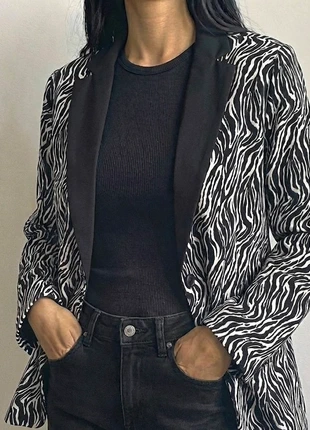 Veste Blazer Vintage Imprimé Zèbre Noir et Blanc, marca: Vintage Dressing, estado: Muito bom, tamanho: L / 40 / 12, €12.00, €13.30 inclui Proteção do Comprador