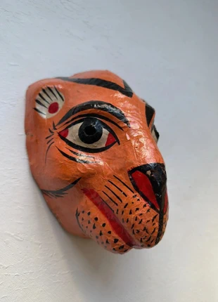 Masque tigre orange – Papier mâché fait main en Indem, marque: Fait Main, état: Neuf sans étiquette, 15,00 €, 16,45 € Protection acheteurs incluse