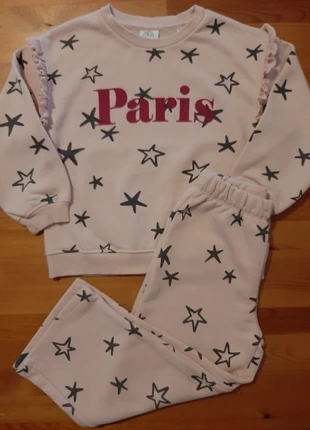 Cozy and warm Zara 2-piece set of a sweatshirt and culottes., merk: Zara, staat: Heel goed, maat: 5 jaar / 110 cm, € 18,35, € 19,97 inclusief Kopersbescherming