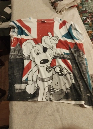 T-shirt, merk: dangermouse, staat: Goed, maat: M / 38 / 10, € 3,00, € 3,85 inclusief Kopersbescherming