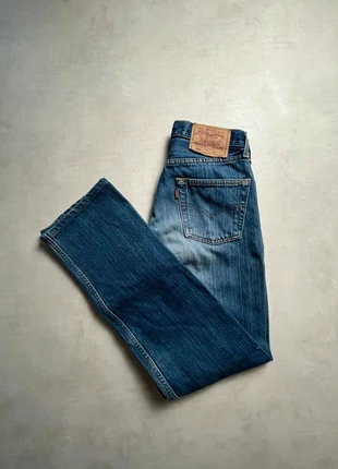 Jean Levi's 501  - coupe droite - Bleu -  bon état - Taille W30 L32, merk: Levi's, staat: Heel goed, maat: W30 | FR 40, € 20,00, € 21,70 inclusief Kopersbescherming