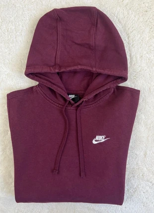 Pull sweat sweat-shirt à capuche Nike club fleece logo brodé - S - violet bordeaux, marque: Nike, état: Très bon état, taille: S, 25,00 €, 26,95 € Protection acheteurs (Pro) incluse