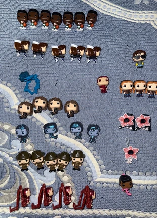 Kinder Joy Strangers Things Funko Collectables, marca: Funko, estado: Novo sem etiquetas, tamanho: Tamanho único, €2.00, €2.80 inclui Proteção do Comprador