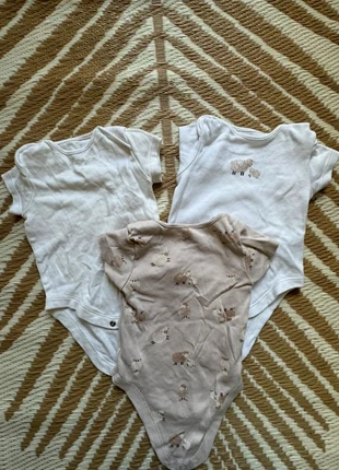 Lot de 3 body 6-9 mois primark, brand: Primark, condition: Good, size: 6-9 months / 68 cm, €2.19, €3.00 includes Buyer Protection