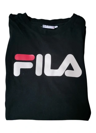 T-shirt Fila, marque: FILA, état: Neuf sans étiquette, taille: S, 8,00 €, 9,10 € Protection acheteurs incluse