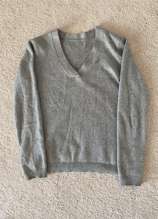 Pull col V gris argenté T-36, marque: sans étiquette, état: Très bon état, taille: S / 36 / 8, 6,00 €, 7,00 € Protection acheteurs incluse