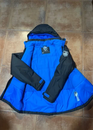 Chaquetón de nieve, marque: Decathlon, état: Très bon état, taille: S, 9,00 €, 10,15 € Protection acheteurs incluse