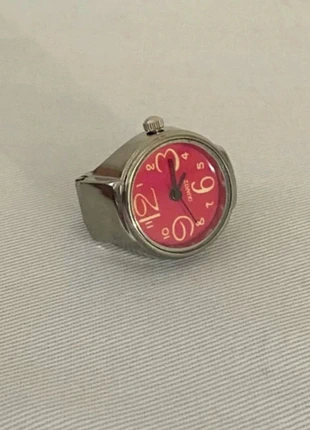 Bague montre - design très original et chic, état: Neuf sans étiquette, taille: 18,1 mm, 3,50 €, 4,38 € Protection acheteurs incluse