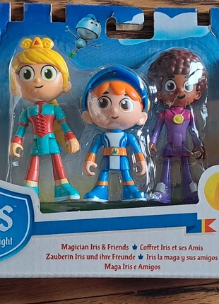 Figurines Iris et ses amies, marque: Iris et ses amies, état: Neuf avec étiquette, taille: 4 ans / 104 cm, 3,00 €, 3,85 € Protection acheteurs incluse