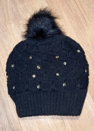 Bonnet noir à pompon – Strass dorés – Style chic & hivernal (23x20cm) #Y71, marca: Noir, estado: Muy bueno, tamaño: Talla única, 6,00 €, 7,00 € Protección al comprador incluida