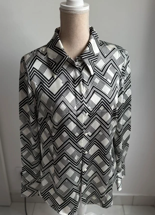 Chemise satinée à motifs géométriques – Mango – taille S, marca: Mango, estado: Muito bom, tamanho: M / 38 / 10, €15.00, €16.45 inclui Proteção do Comprador