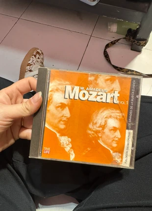 CD mozart vol 1 musica clásica, état: Très bon état, 5,00 €, 5,95 € Protection acheteurs (Pro) incluse