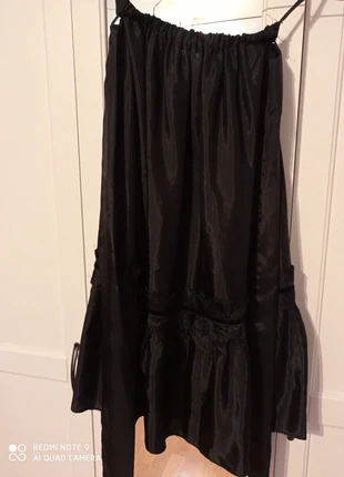 Jupe satinée noire, marque: Inconnu, état: Très bon état, taille: S / 36 / 8, 4,00 €, 4,90 € Protection acheteurs incluse