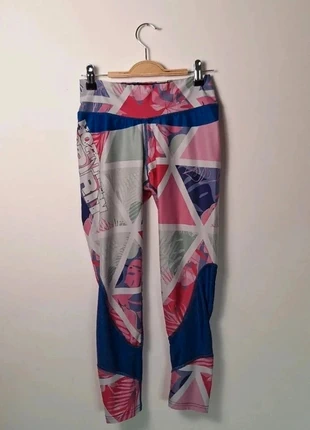 Legging de sport Northern Spirit couleur bleu et rose taille XS, marke: Northern Spirit, zustand: Sehr gut, größe: XS / 34 / 6, 11,00 €, 12,25 € beinhaltet Vinted-Käuferschutz Pro