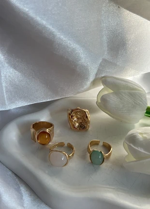 Vintage rings, marque: Vintage Dressing, état: Très bon état, taille: Ajustable, 8,00 €, 9,10 € Protection acheteurs (Pro) incluse